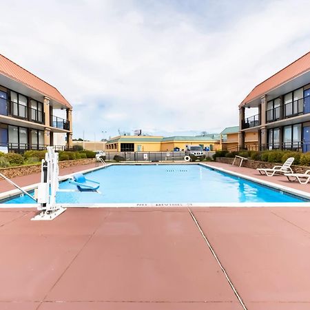 Oyo Hotel Bossier City La - Red River Экстерьер фото