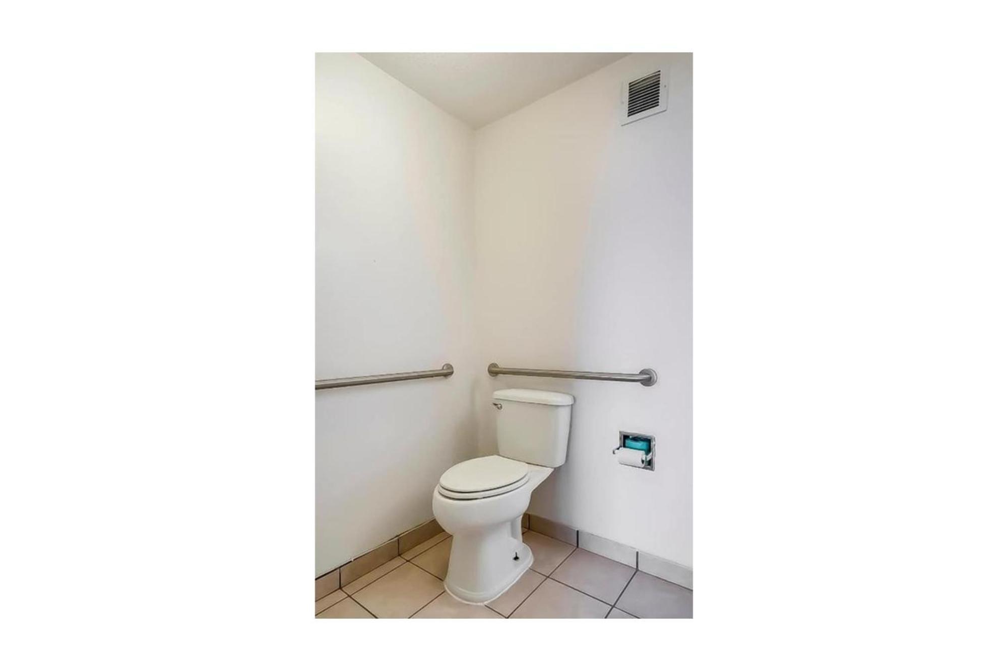 Oyo Hotel Bossier City La - Red River Экстерьер фото