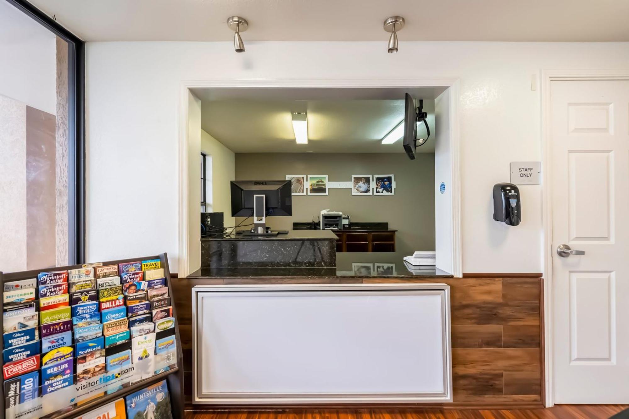 Oyo Hotel Bossier City La - Red River Экстерьер фото